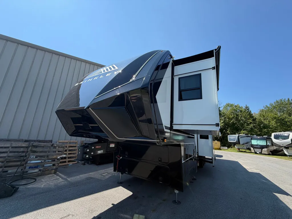 2026 Brinkley Model G 3970, Photos photo 2