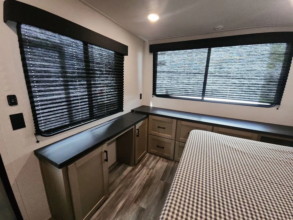 2026 Jayco Jay Flight Bungalow 401LOFT DS, Photos photo 29