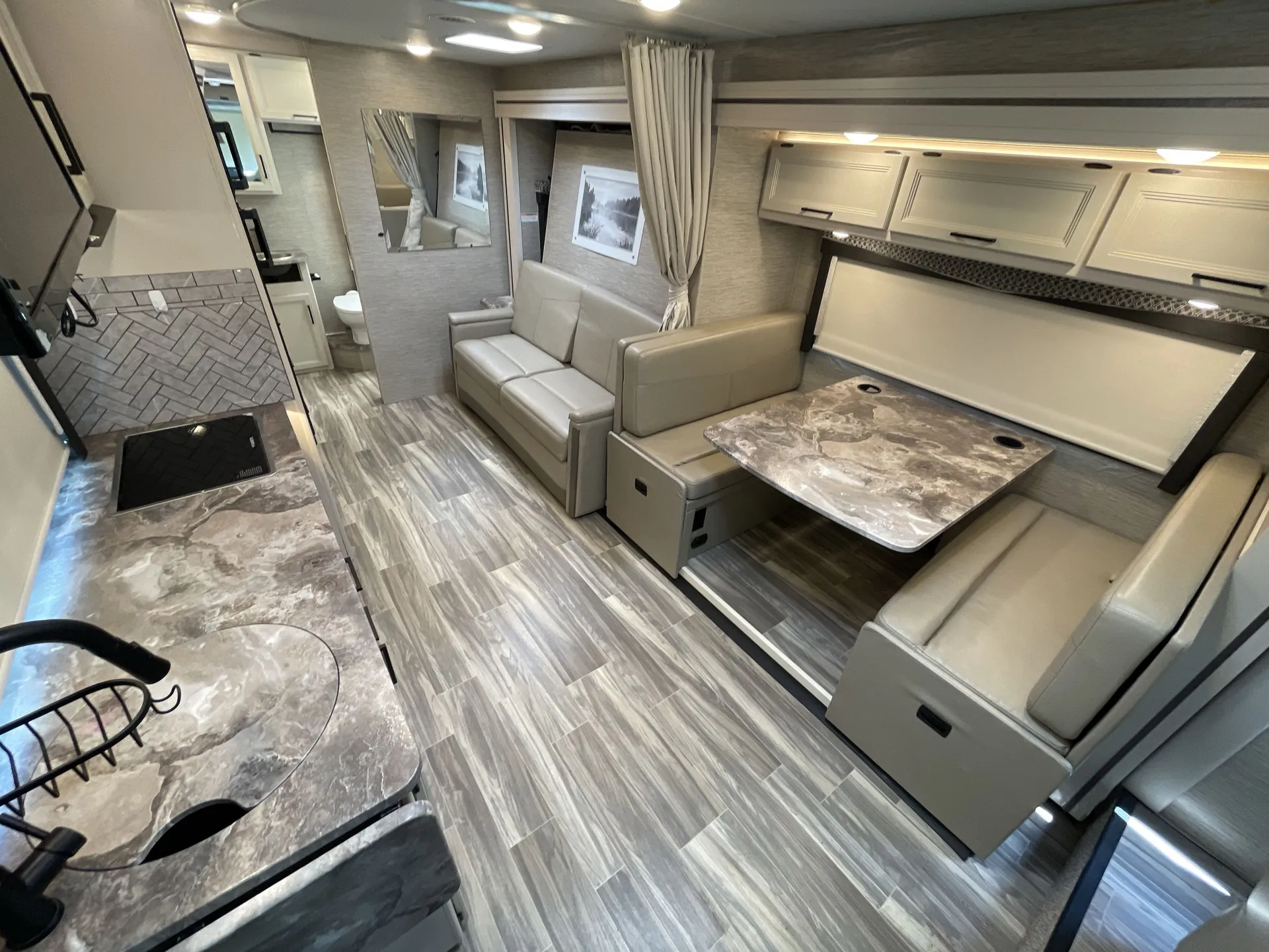 2022 Thor Motor Coach Vegas 24.4 — living area main