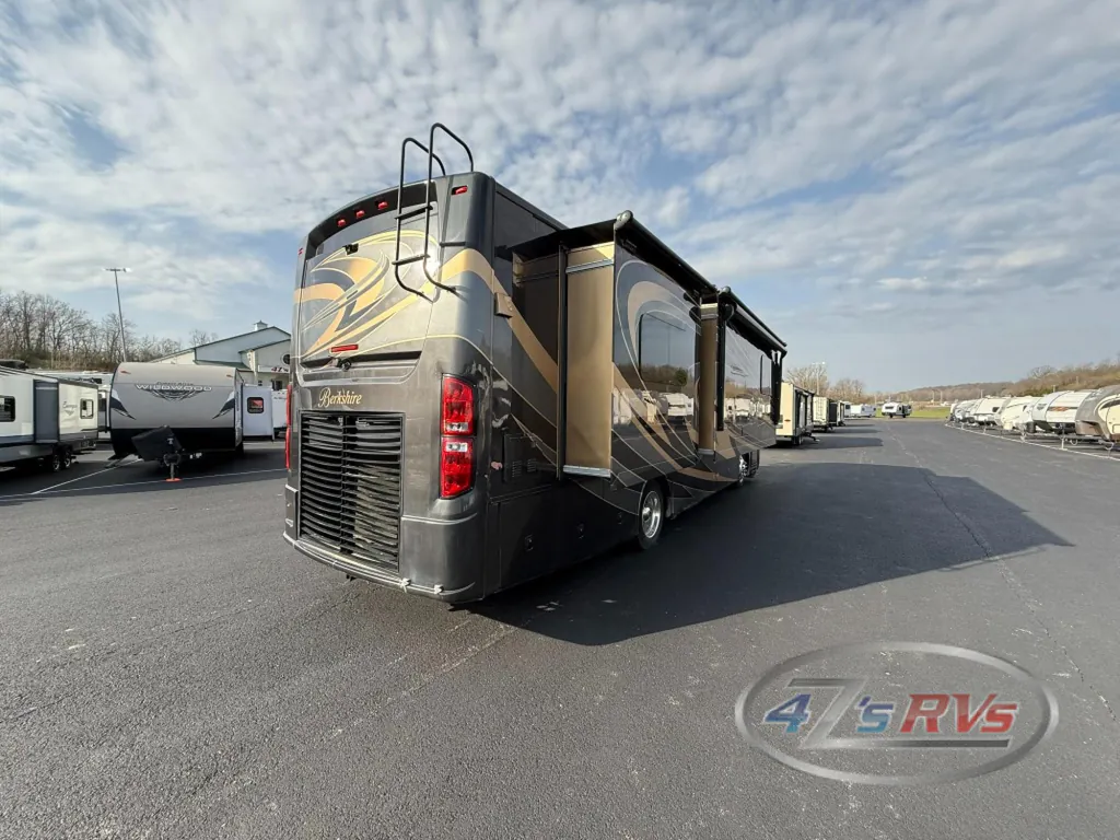 2015 Forest River Berkshire 34QS, Photos photo 6