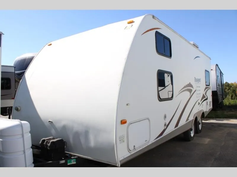 2007 Keystone Passport 240QS - Photo 2