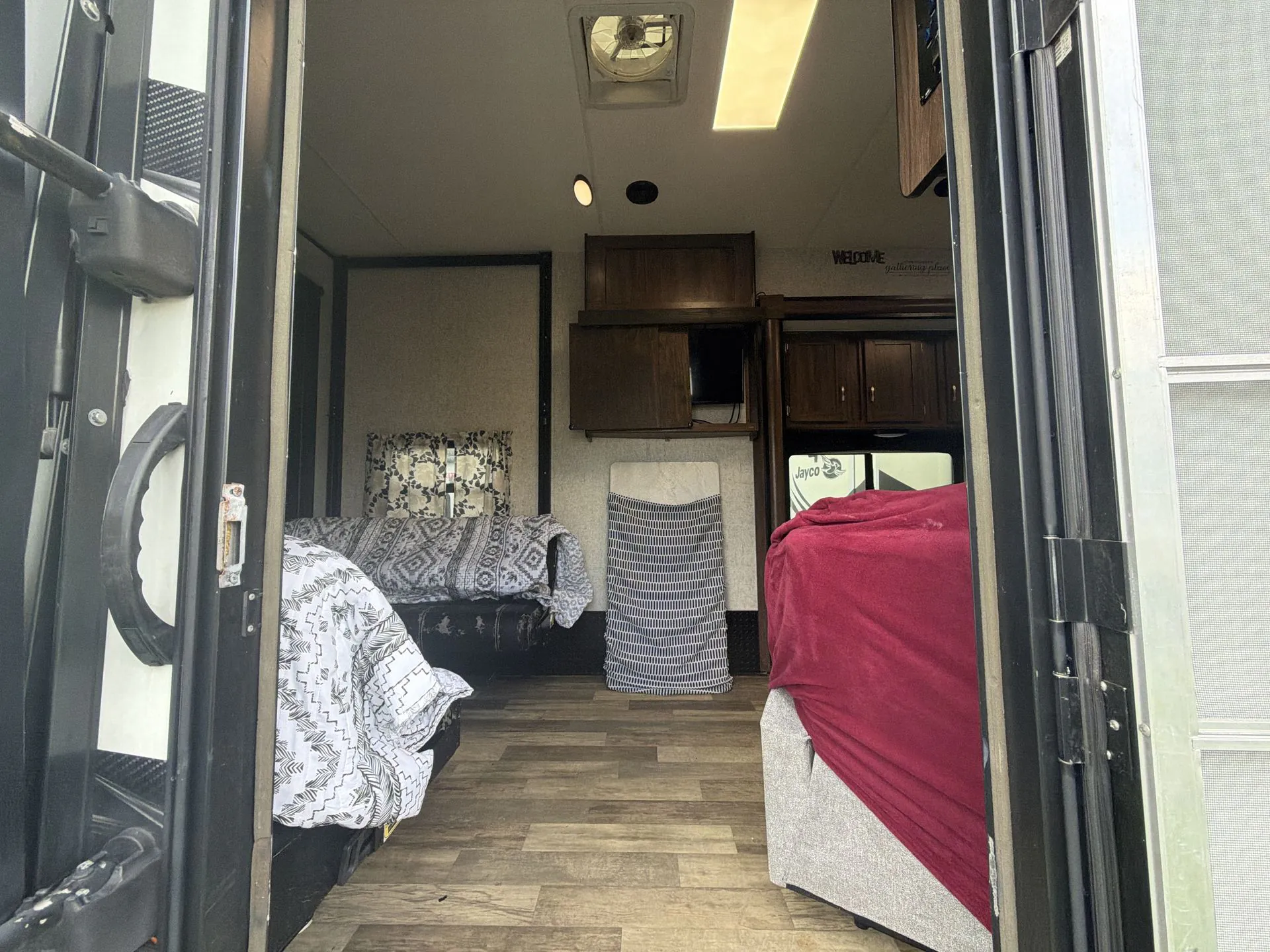 2019 Forest River Work and Play 30WQB - Photo 4
