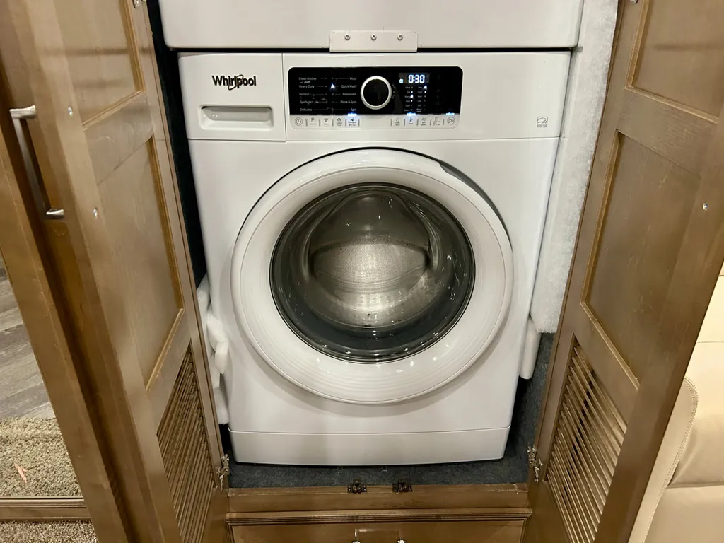2020 Fleetwood Pace Arrow LXE 38K, Photos photo 21