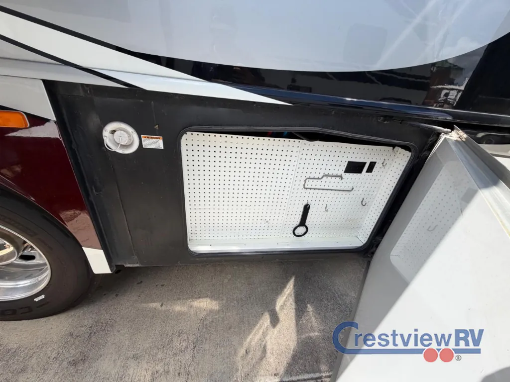 2018 Fleetwood Pace Arrow LXE 38K, Photos photo 48