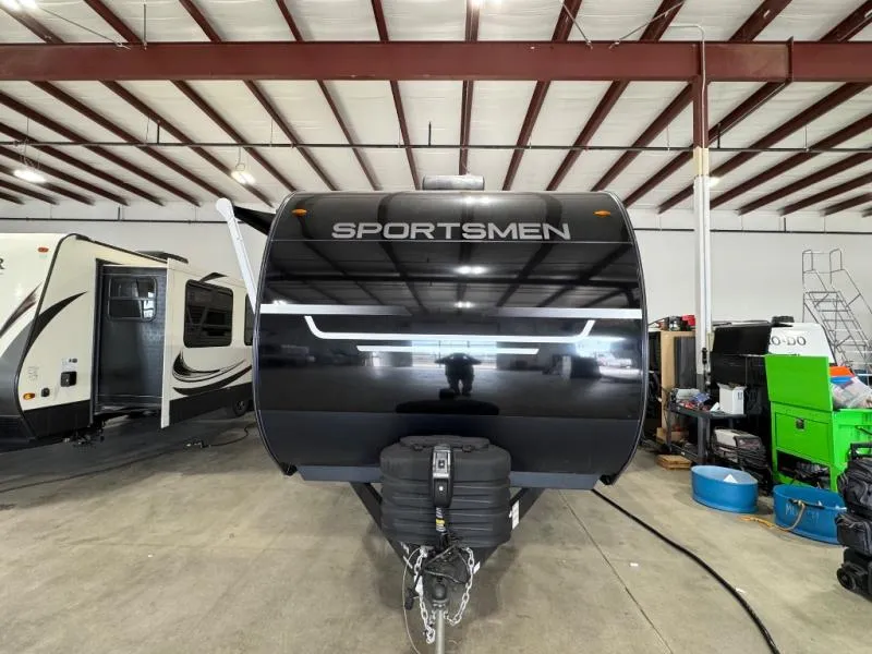 2026 KZ Sportsmen SE 301DBSE - Photo 2