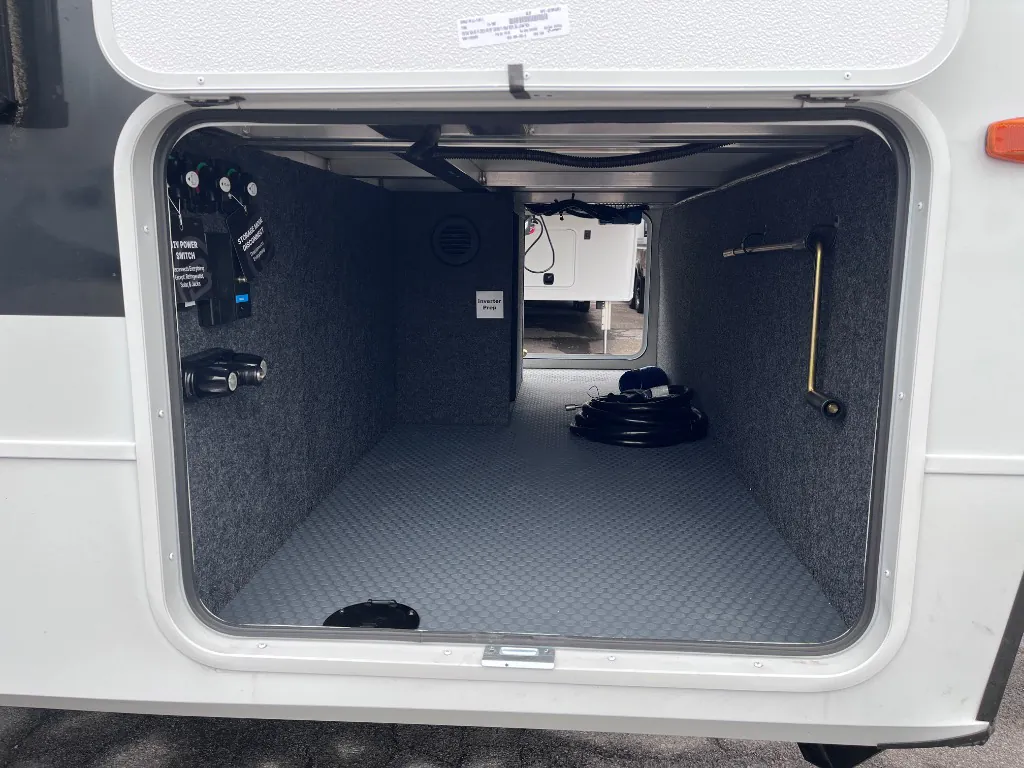 2026 Brinkley Model I 235, Photos photo 27