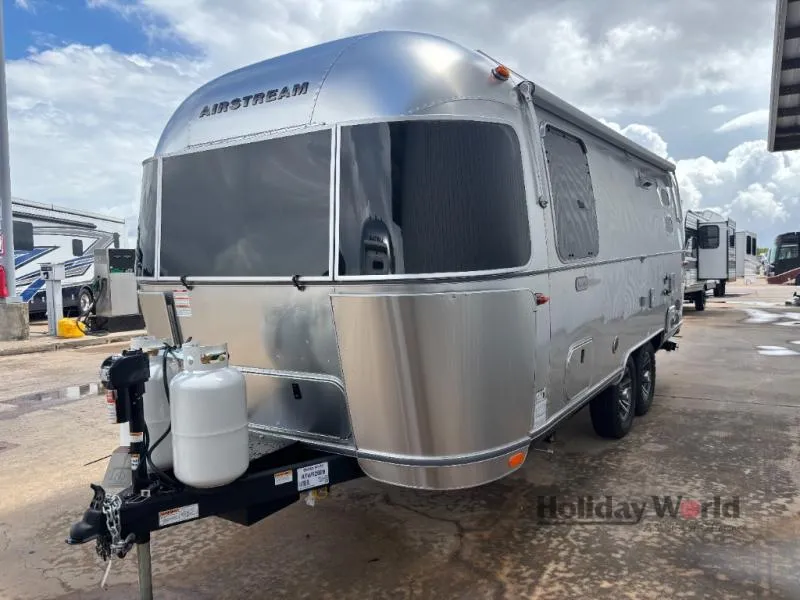2026 Airstream Trade Wind 23FB - Photo 4