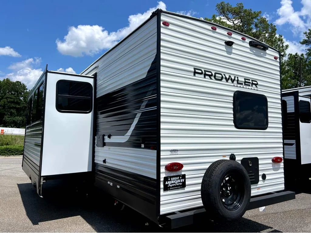 2027 Heartland Prowler 2602BHS - Photo 4