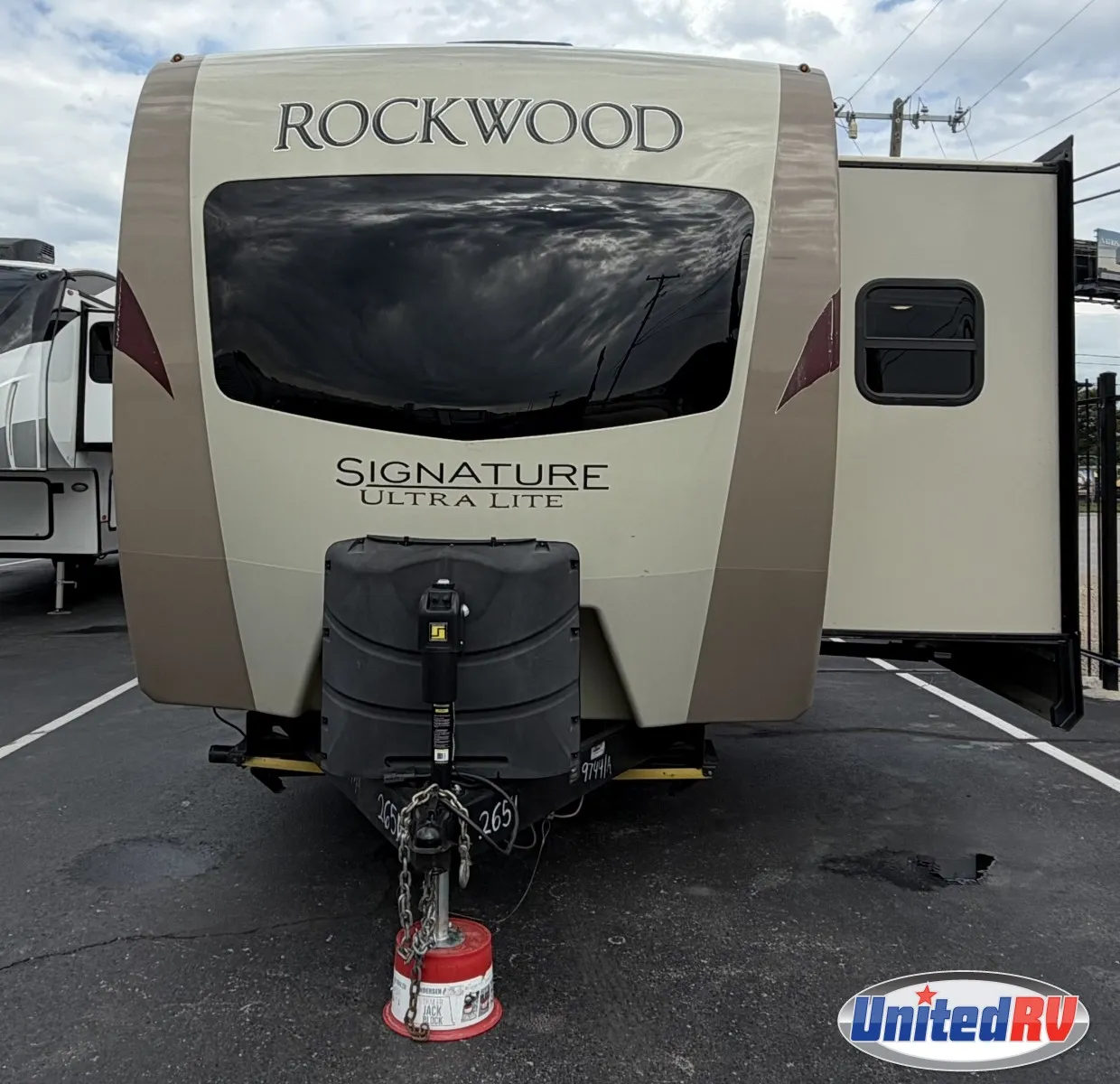2018 Forest River ROCKWOOD SIGNATURE 8328BS - Photo 3