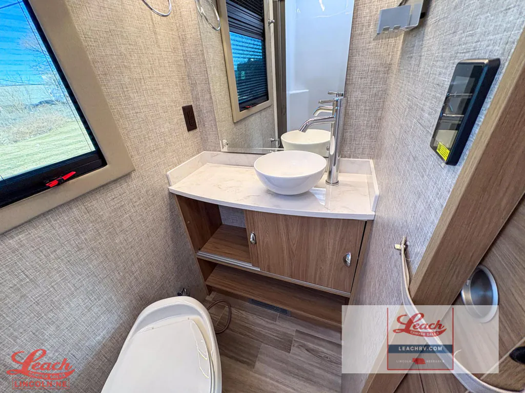 2025 Tiffin Wayfarer 25 XRW, Photos photo 20