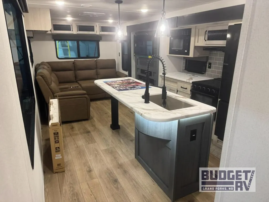 2026 Forest River Puma 290RL, Photos photo 6