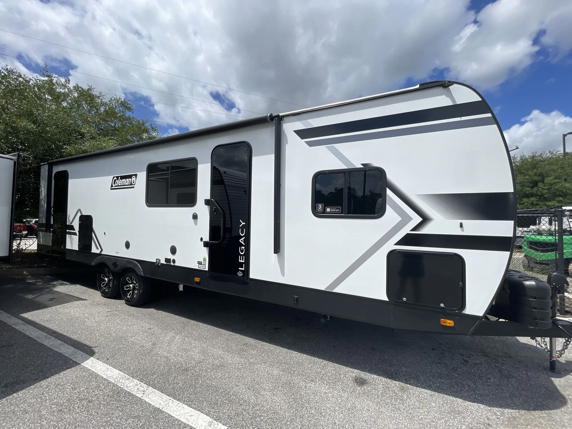 2026 Keystone Coleman Legacy 2900BH - Photo 2