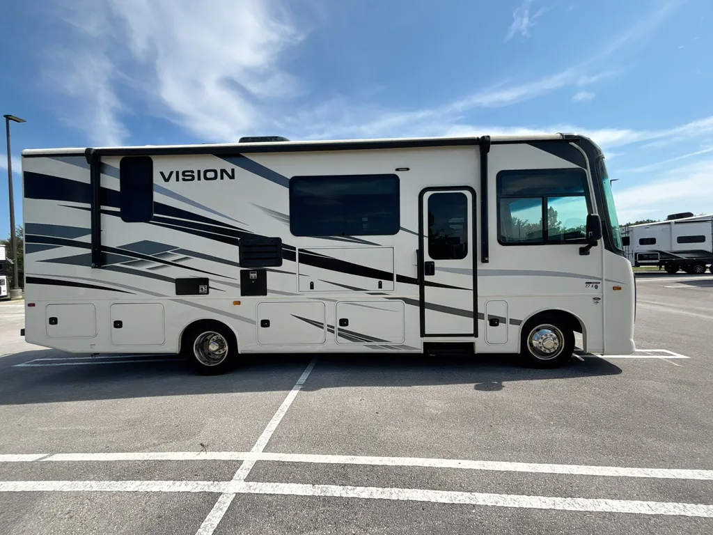 2023 Entegra Coach Vision 27A, Photos photo 5