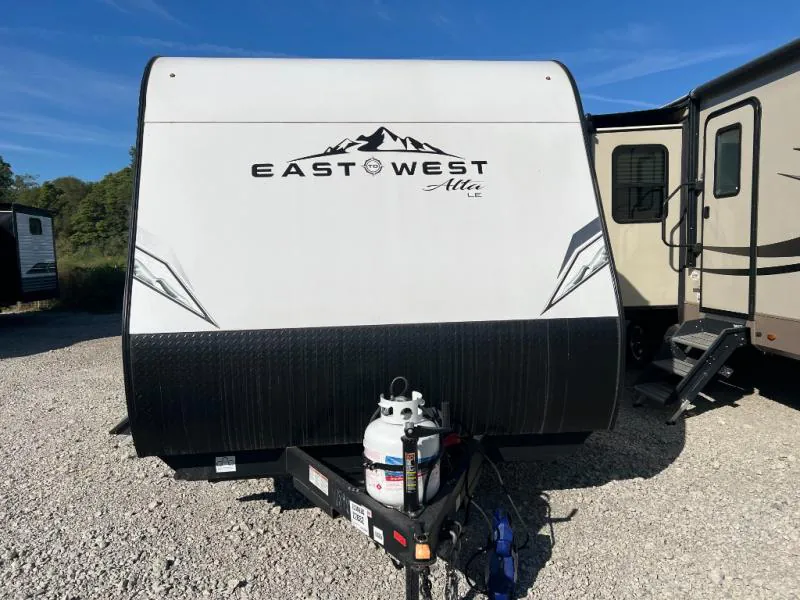 2024 East to West Alta 1600MRB - Photo 3