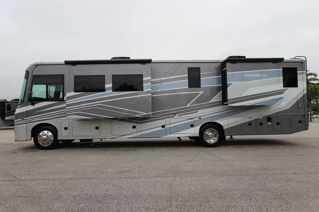 2026 Entegra Coach Vision XL 36C, Photos photo 32