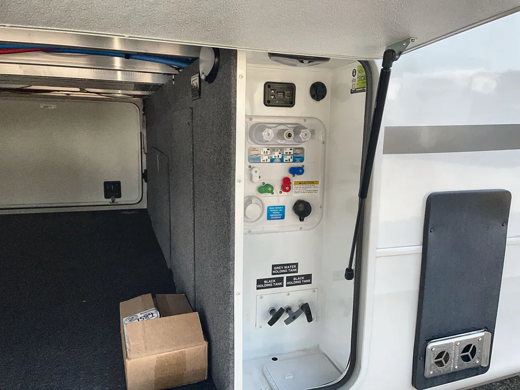 2025 Jayco Pinnacle 36FBTS, Photos photo 24