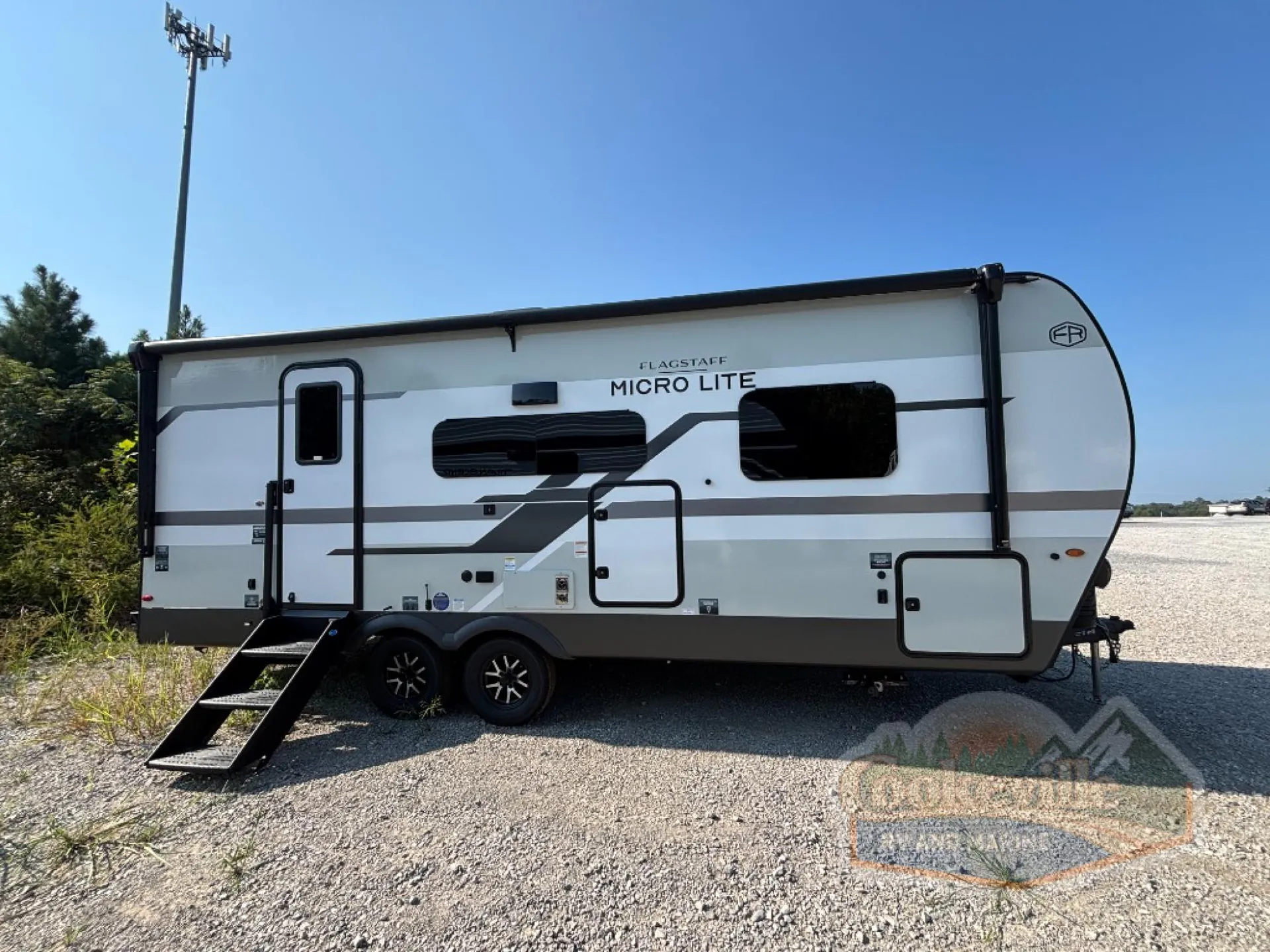 2027 Forest River Flagstaff Micro Lite 25SRB — Photo 6