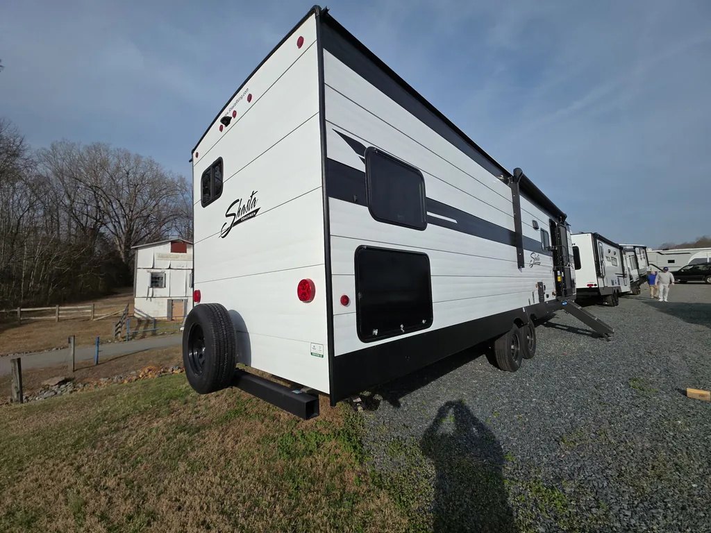 2026 Shasta RVs i-5 Edition 532BEDS, Photos photo 8