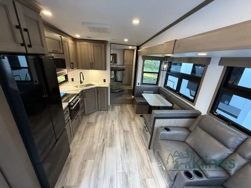 2026 KZ Durango Half-Ton 286BHD - Photo 2