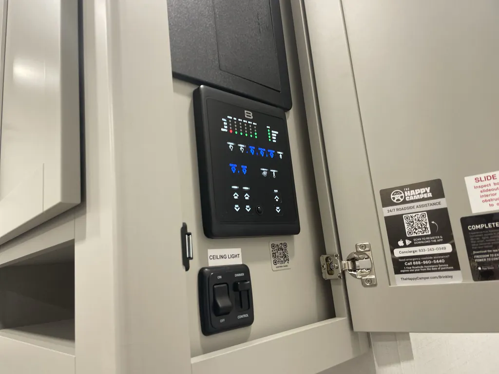 2026 Brinkley Model Z 2810, Photos photo 28