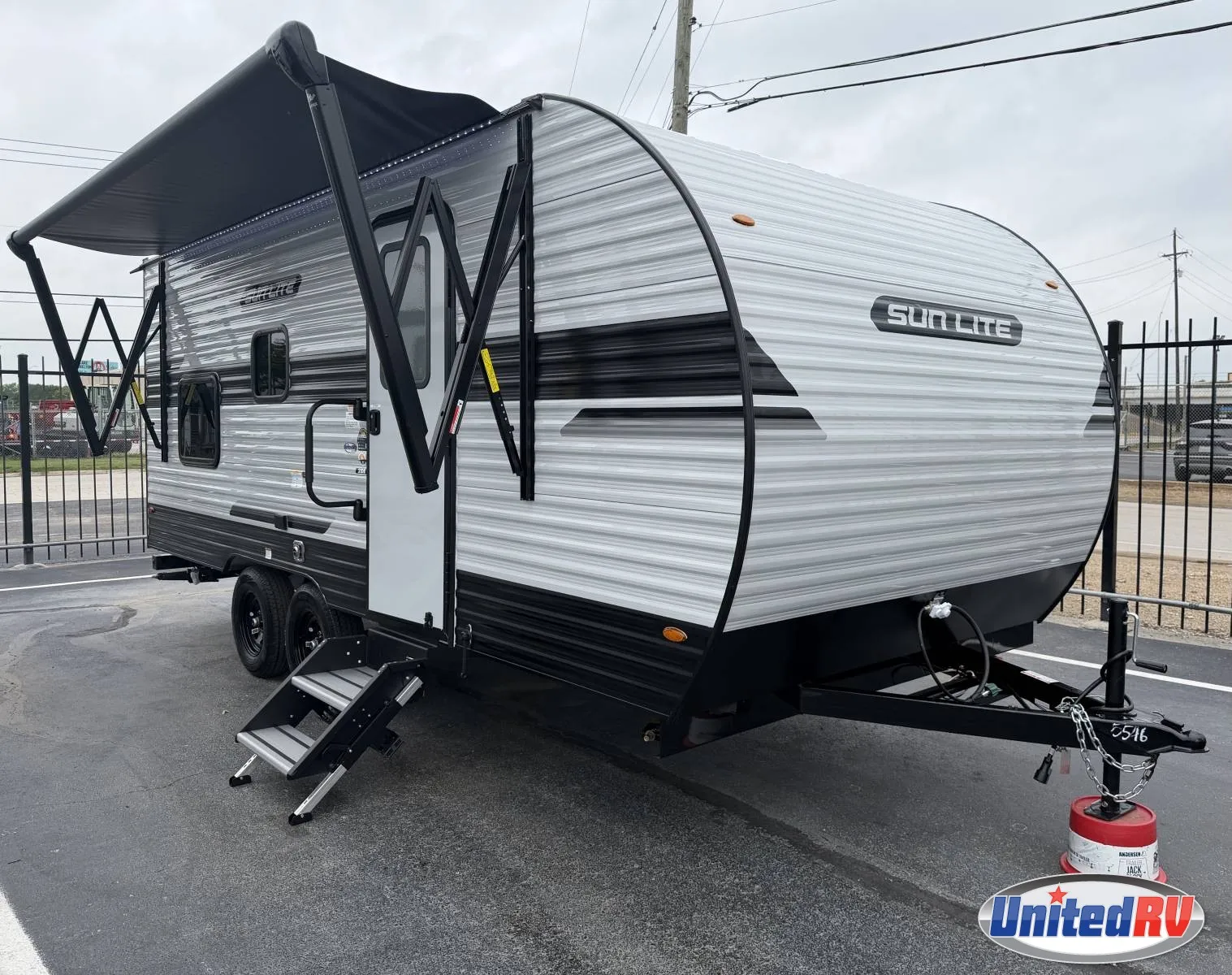 2026 SUNSET PARK RV SUNLITE 21DB LTD - Photo 2