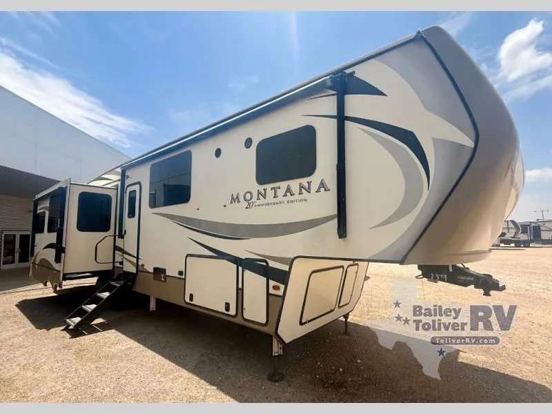 2019 Keystone RV Montana 3810MS - Main photo