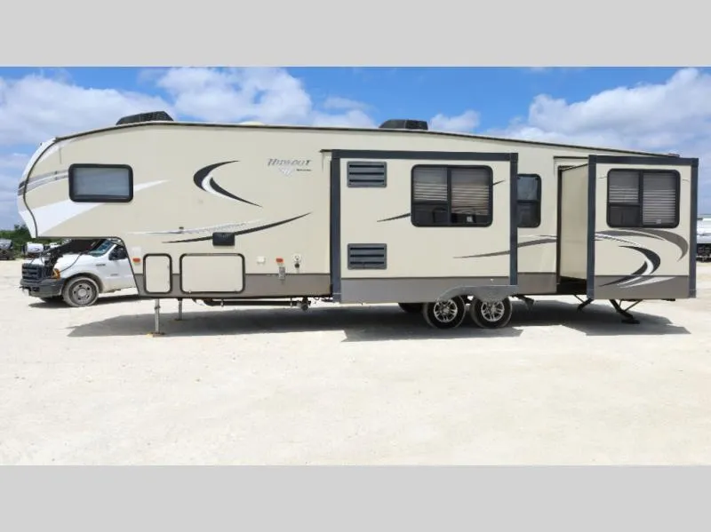 2017 Keystone RV Hideout 315RDTS - Photo 3