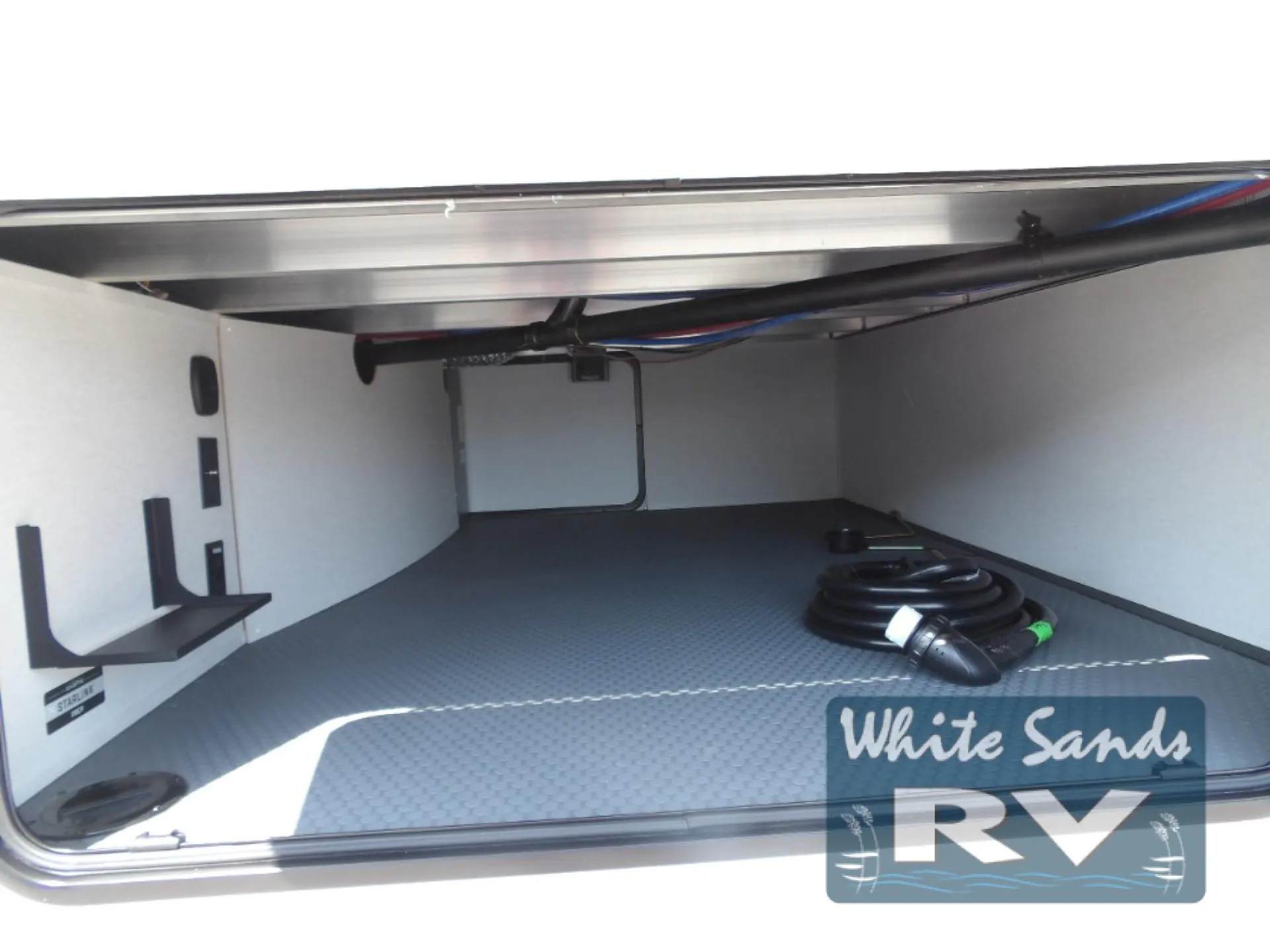 2027 Forest River Sabre 36FLX - Photo 4