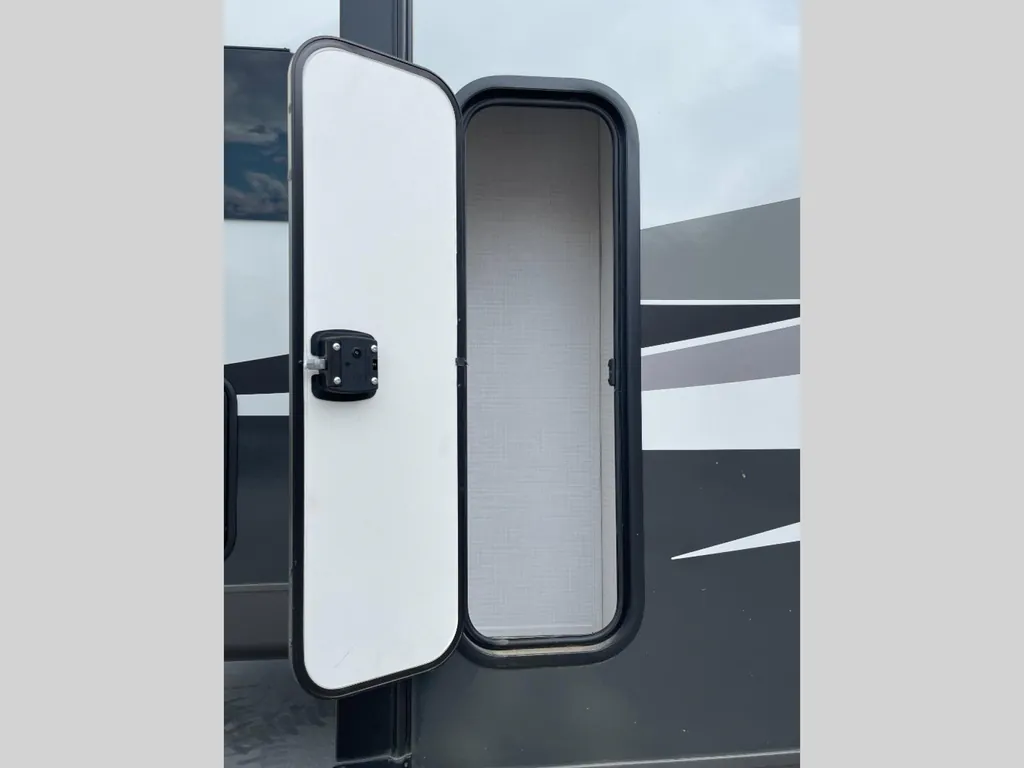 2024 Forest River Flagstaff Micro Lite 25BRDS, Photos photo 33