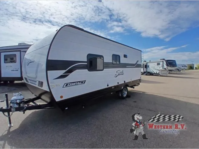 2025 Shasta RVs Compact 18FQ - Photo 3