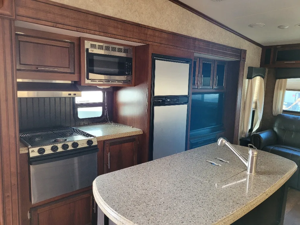 2017 Jayco Eagle HT 28.5RSTS, Photos photo 7
