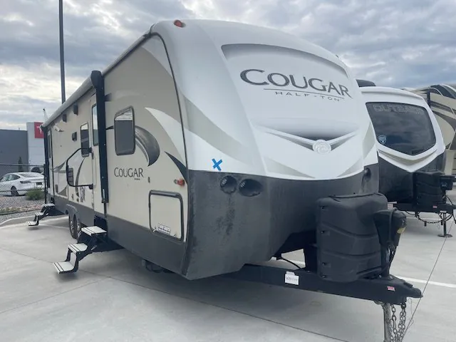 2018 Keystone Cougar Half-Ton 29BHS — Photo 1