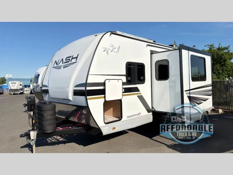 2026 Northwood Nash 23D - Photo 2