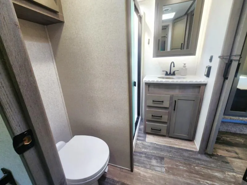 2021 Keystone Raptor 429, Photos photo 55