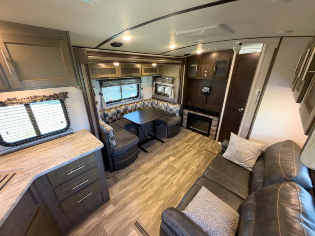 2019 Forest River Surveyor 251RKS, Photos photo 20