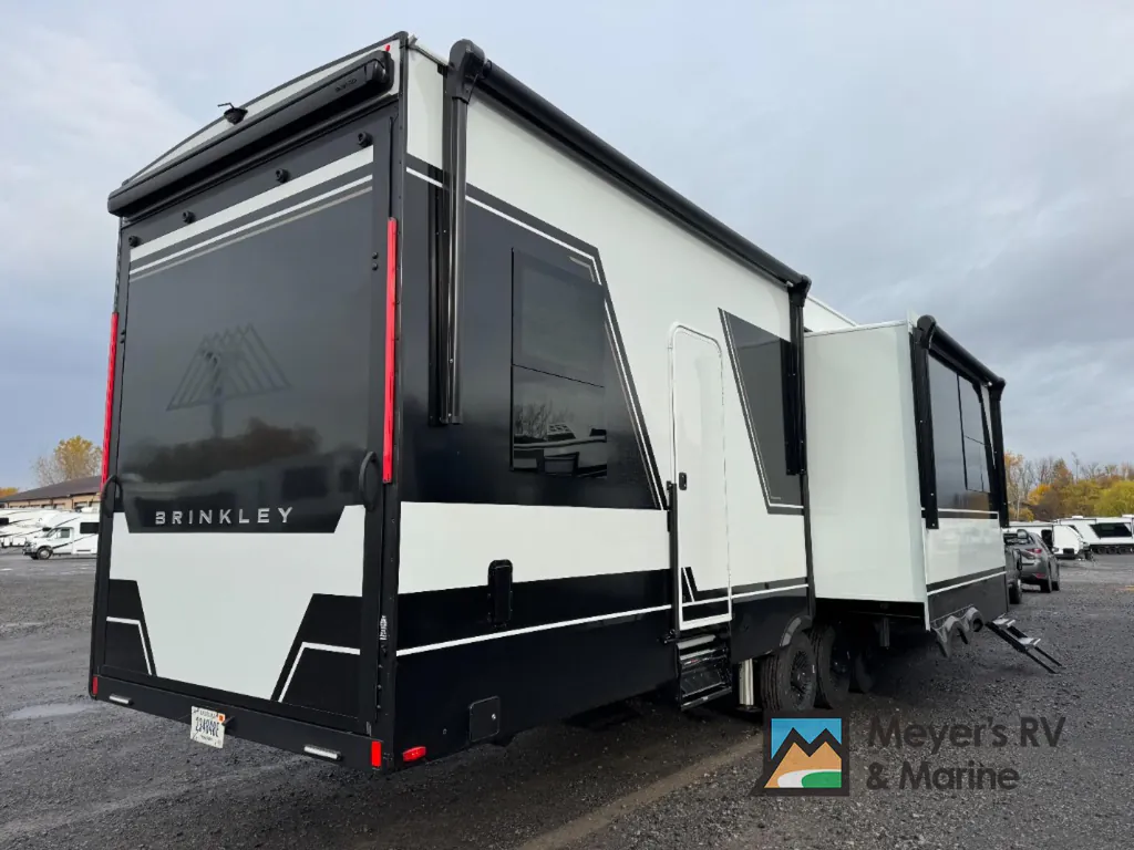 2026 Brinkley Model G 3970, Photos photo 5
