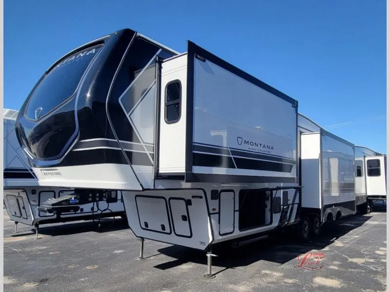 2026 Keystone Montana High Country 295RL - Photo 3