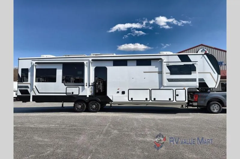 2026 KZ Durango Gold G384MSQ - Main photo