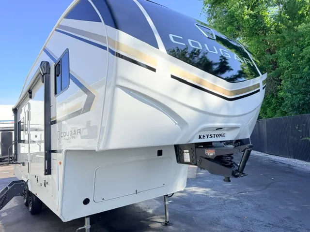 2027 Keystone Cougar HT FW 23MLE - Main photo