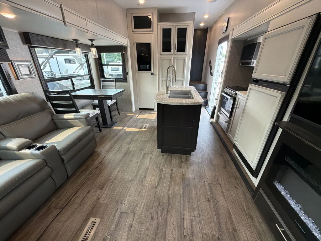 2021 Jayco Eagle HT 28.5RSTS, Photos photo 7