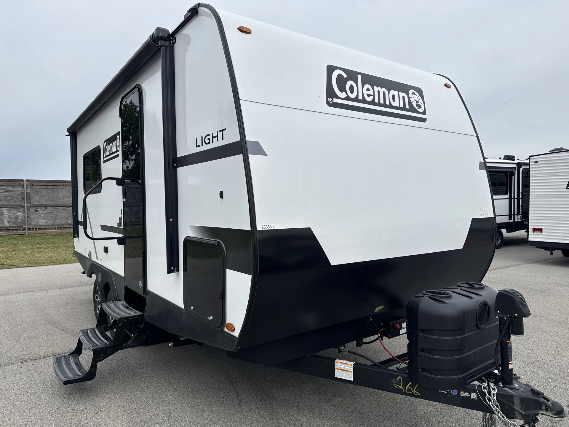 2026 Keystone Coleman Light 18RX - Photo 2