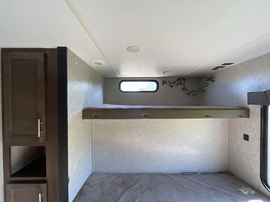 2019 Forest River Cherokee 304BH, Photos photo 17