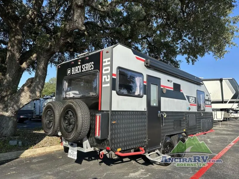 2022 Black Series Camper HQ Series HQ21 - Photo 2