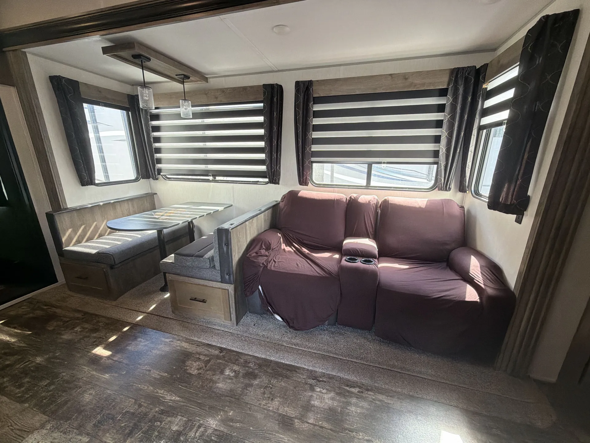 2021 Forest River Cherokee Wolf Pack 315PACK12 — living area main