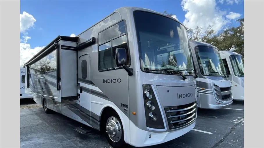 2026 Thor Motor Coach Indigo CC35 - Photo 2