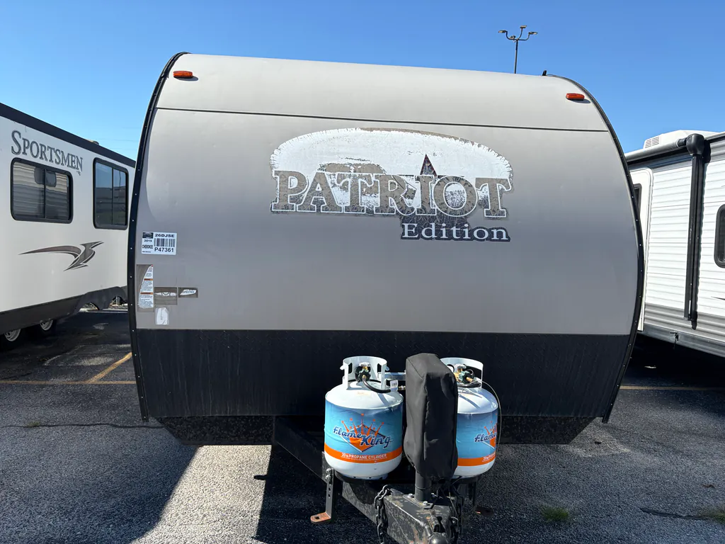 2019 Forest River Cherokee Grey Wolf 26DJSE, Photos photo 2
