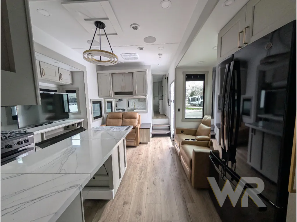 2026 Brinkley Model G 3520, Photos photo 24