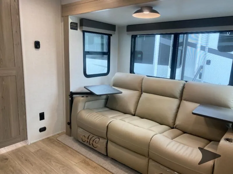 2026 Forest River Rockwood Mini Lite 2506FK - Photo 4