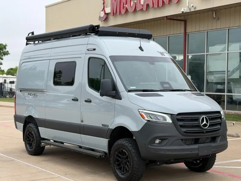 2027 Winnebago Revel Sport 44C - Photo 2