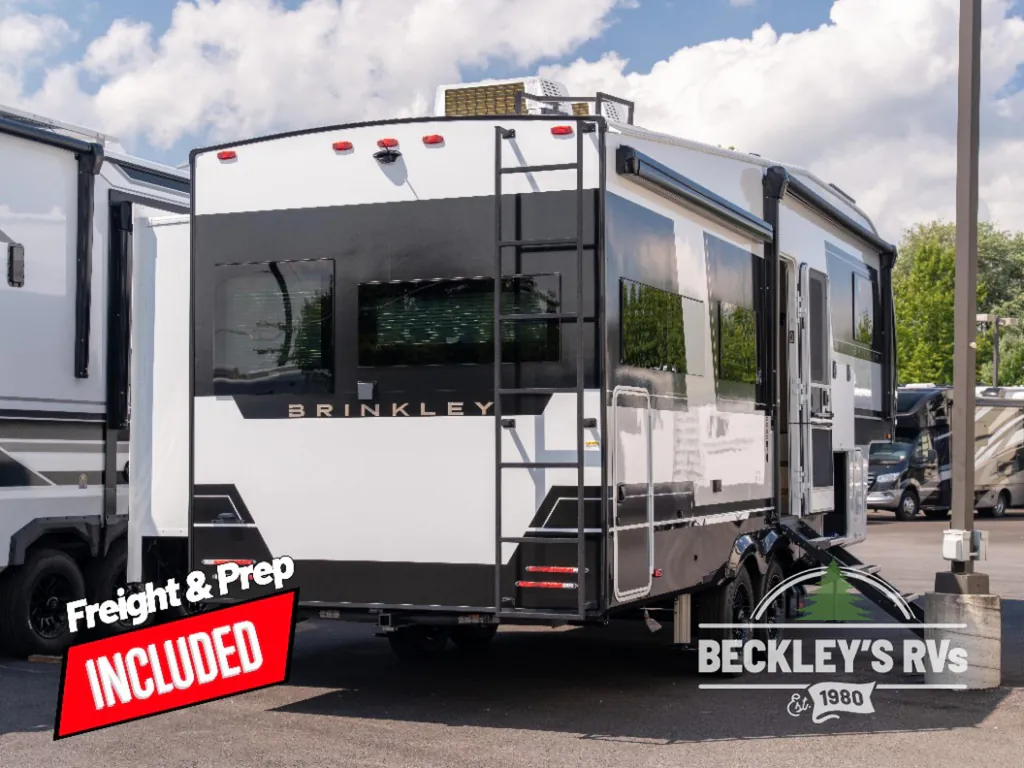 2027 Brinkley Model Z 2680, Photos photo 12